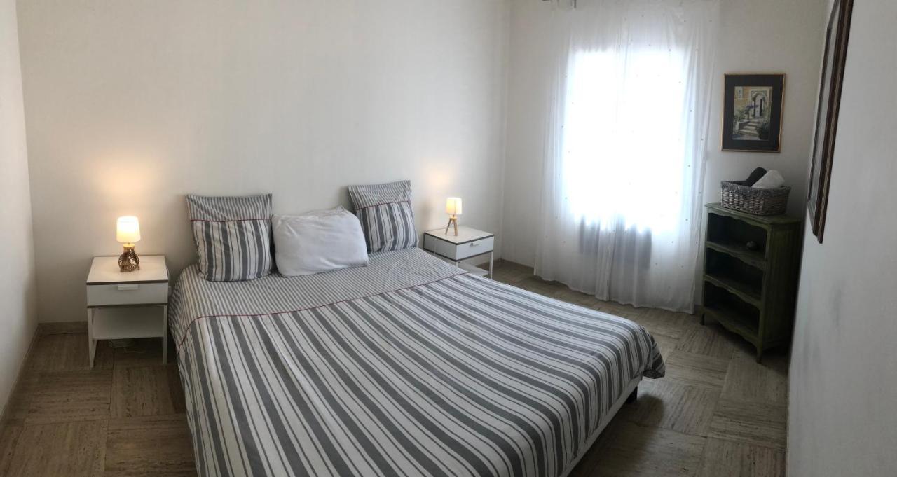 Spacieuse Chambre Du Rucher Naturaile Montagnac  Zewnętrze zdjęcie